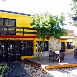 Negocio Acequias Hostel - Bed & Breakfast