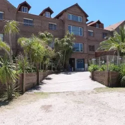 Al Mare Hotel | Familiar – A 200 Mts Del Mar – Pinamar