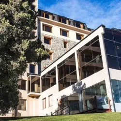 Negocio Alma Del Lago Suites & Spa