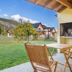 Negocio Alojamiento Amor Amarillo