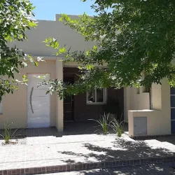 Negocio Alojamientos Casa Verde 1