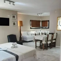 Negocio Alojamientos En Cosquín