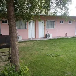 Negocio Alojamientos Leo