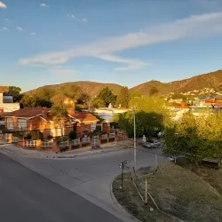 Negocio Alquiler Temporario 2 Dorm, Pileta, Calefacción Central