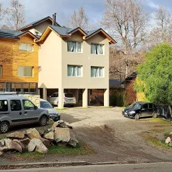 Negocio Altos De La Montaña.