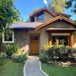 Negocio Altos Del Sur Cabañas De Montaña - El Bolsón