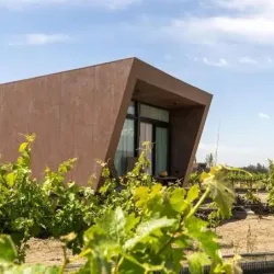 Negocio Andeluna Winery Lodge