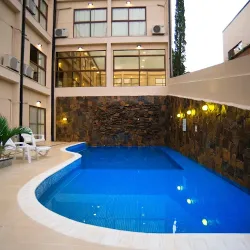 Negocio Arami Hotel & Lodge