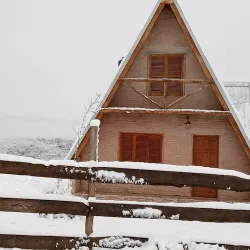 Negocio Cabañas Alpinas M Y M