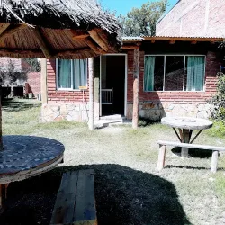 Negocio Cabañas Amanecer De Cuyo