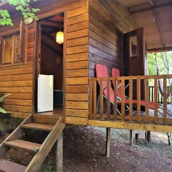 Negocio Cabañas Coatí Lodge