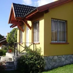 Negocio Cabañas Cuesta Del Sol