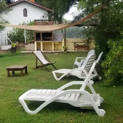 Cabañas Del Athuel, Ostende