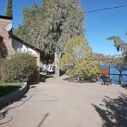 Cabañas Del Lago - Club Náutico Los Reyunos