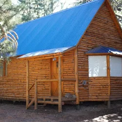 Negocio Cabañas El Montañes