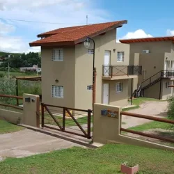 Negocio Cabañas En Potrero De Los Funes Para 2, 4 Y 6 Personas Complejo La Serena San Luis