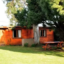 Negocio Cabañas La Lucinda