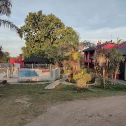 Negocio Cabañas María Reina Petit Hotel