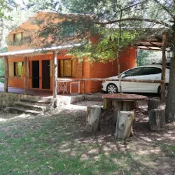 Negocio Cabañas Rio Y Playa