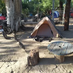 Camping Luz Y Fuerza