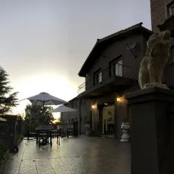 Negocio Carod Espacio Serrano