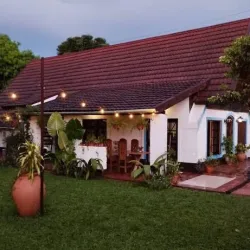 Negocio Casa Folks - Bed And Breakfast