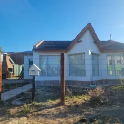 Negocio Casa Lago Argentino Fte