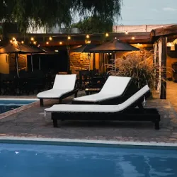 Negocio Casagrande Hotel De Adobe