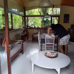 Negocio Casas Del Arbol