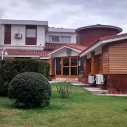 Negocio Colonia 12 De Octubre