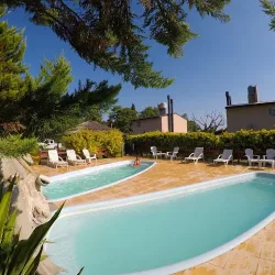 Negocio Complejo Las Sirenas