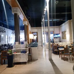 Negocio Conquistador Hotel