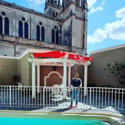 Negocio Crillon Hotel