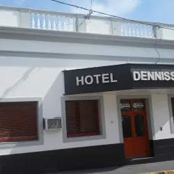 Dennisse Hotel