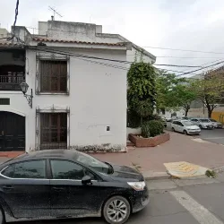 Negocio Departamento Para Visitar La Virgen Del Cerro O Viaje De Placer