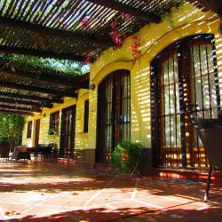 Negocio Descanso Del Peregrino