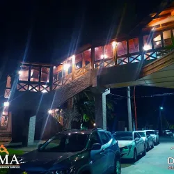 Negocio Domus Auditorium Suites