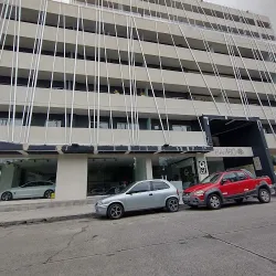 Negocio Edificio Bambu