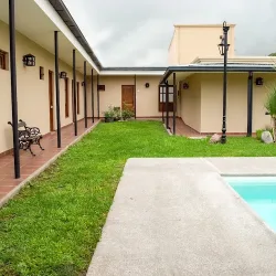 Negocio El Arribo Hotel