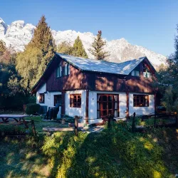 Negocio El Mirador Hostel