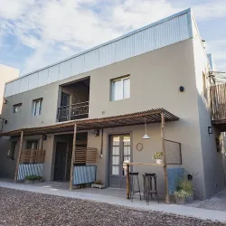 Negocio El Poblado Casa De Huéspedes