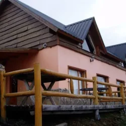 Negocio "El Solar Del Mahuida & La Leyenda" Cabañas & Hostería