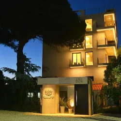 Negocio El Viejo Jardin Villa Gesell Apartamentos Boutique - Spa