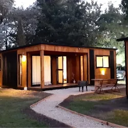 Negocio Entre Arboles Refugios