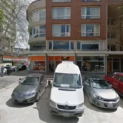 Negocio Estudio A 20M Del Centro Cívico