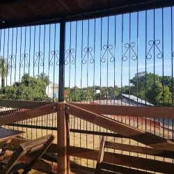 Negocio Flowers Hostel House