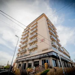 Negocio Gran Hotel Fontainebleau