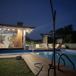 Negocio Guembe Al Río Hostel