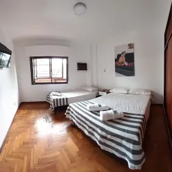 Negocio HOSTAL con terraza y parrilla en Palermo