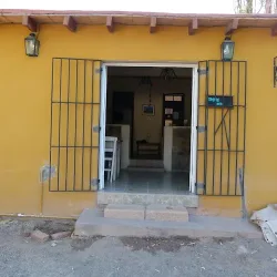 Hostal La Casa Del Puente